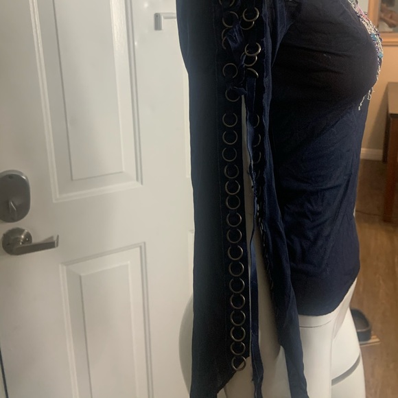 Express Blouse - Picture 3 of 4